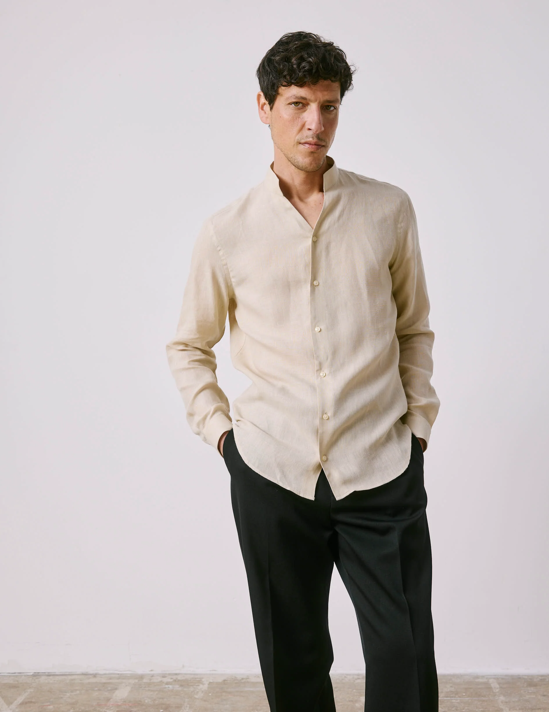 Chemise Carl en lin beige - Image 4