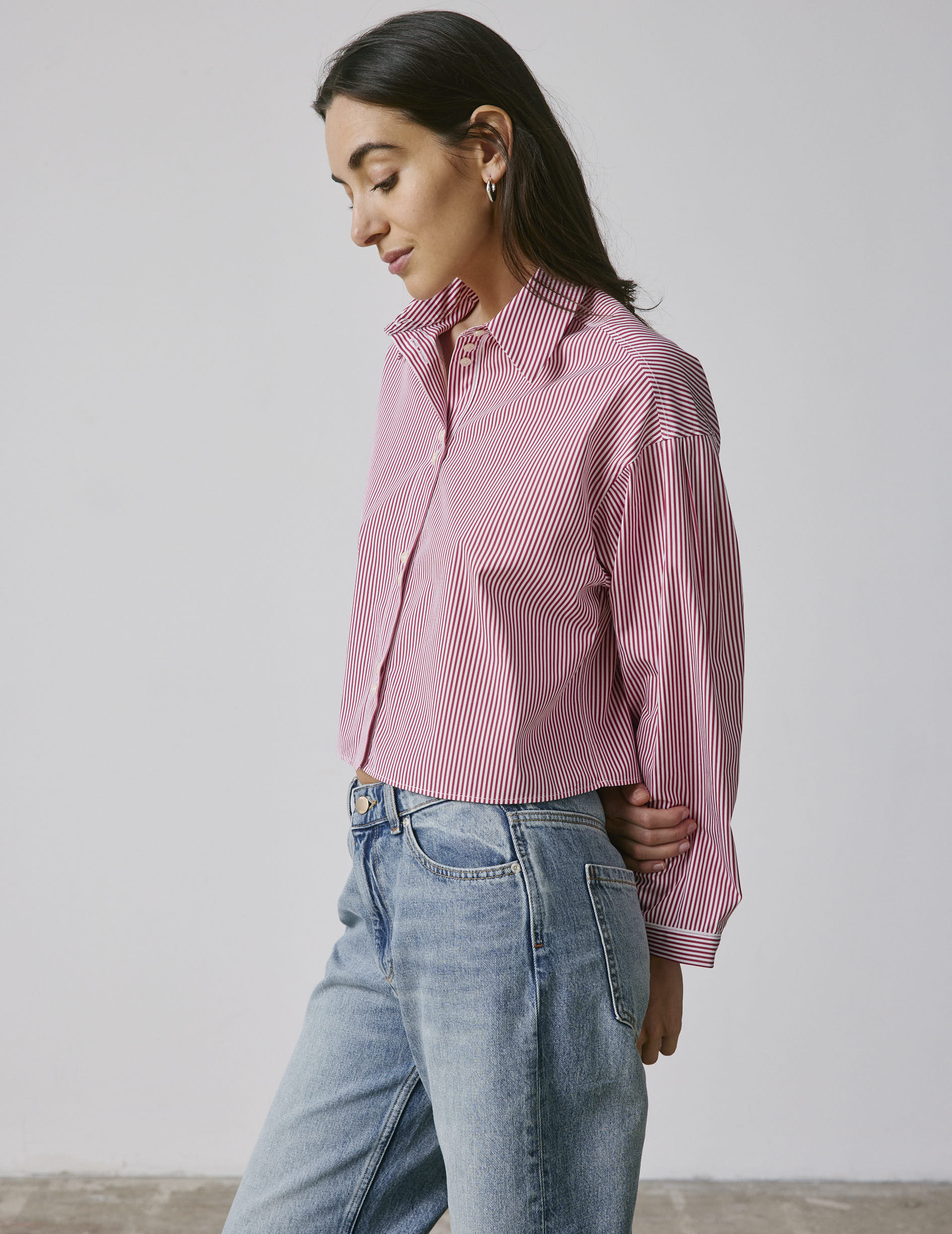 Chemise crop Ninon rayée bordeaux - Image 5