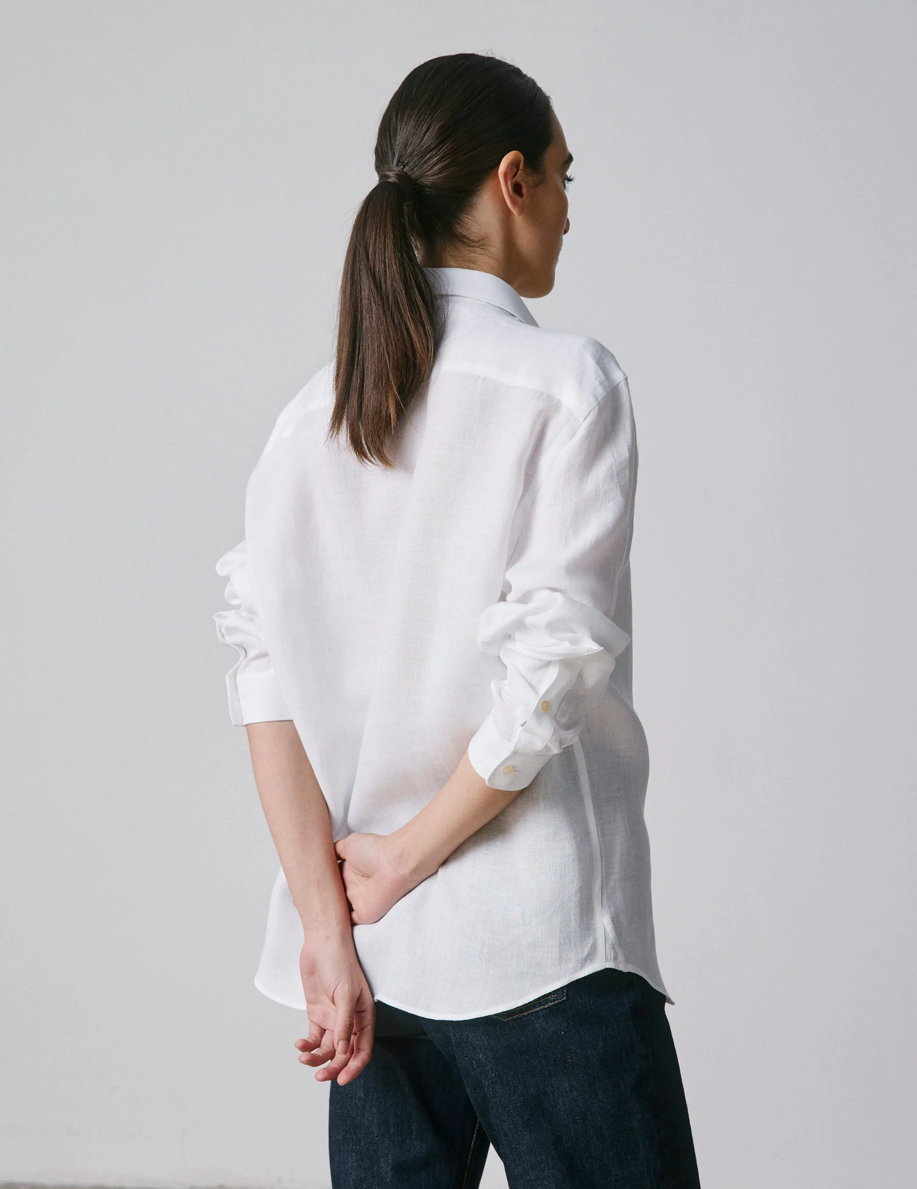 Chemise mixte "Je t'aime" en lin blanc - Image 6