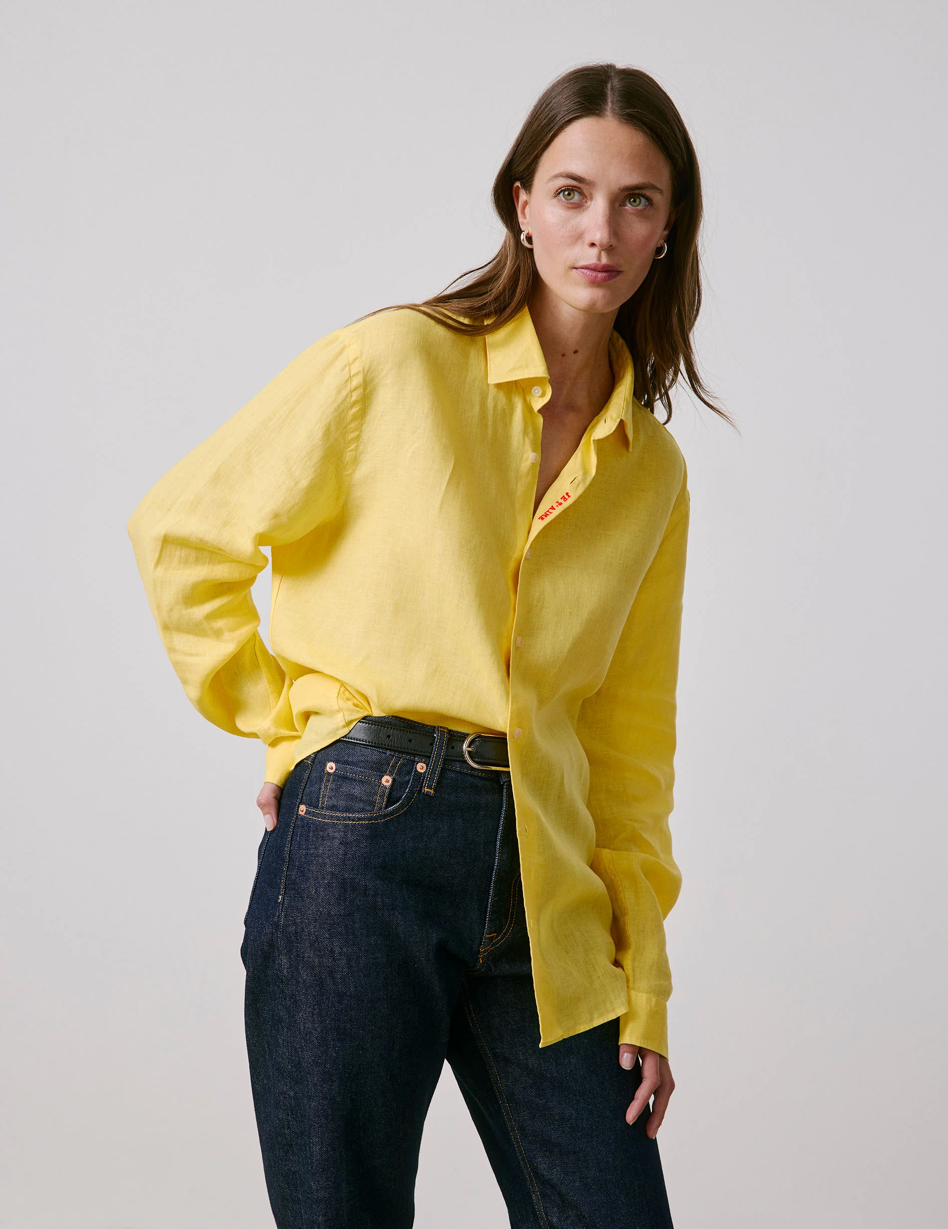 Chemise mixte "Je t'aime" en lin jaune - Image 6