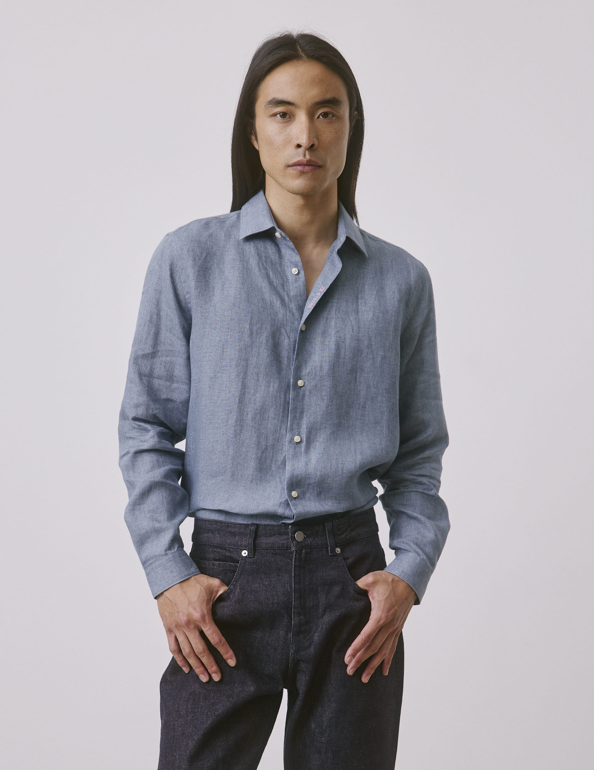 Chemise mixte "Je t'aime" en lin bleu - Image 3