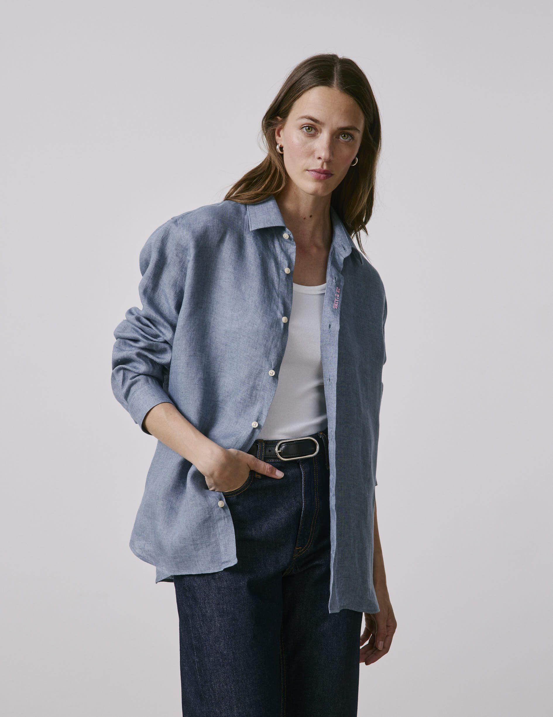 Chemise mixte "Je t'aime" en lin bleu - Image 6