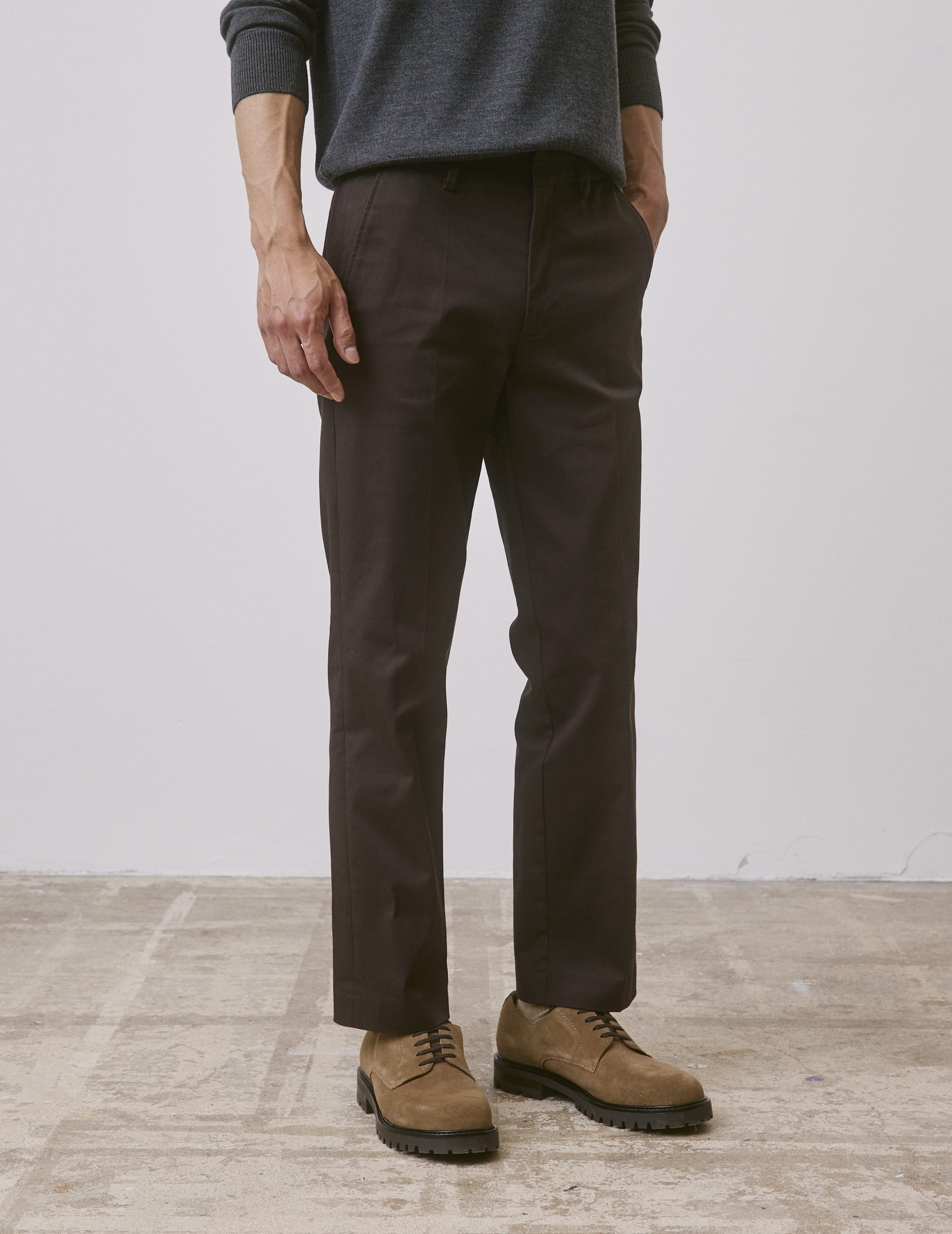 Chino Geofrey en twill de coton marron