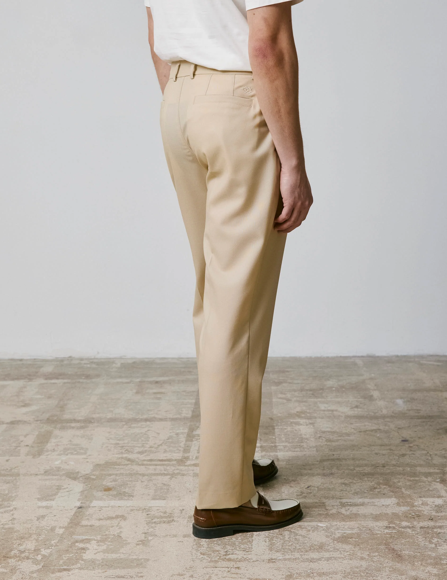 Pantalon de costume Driss en laine vierge beige - Image 7