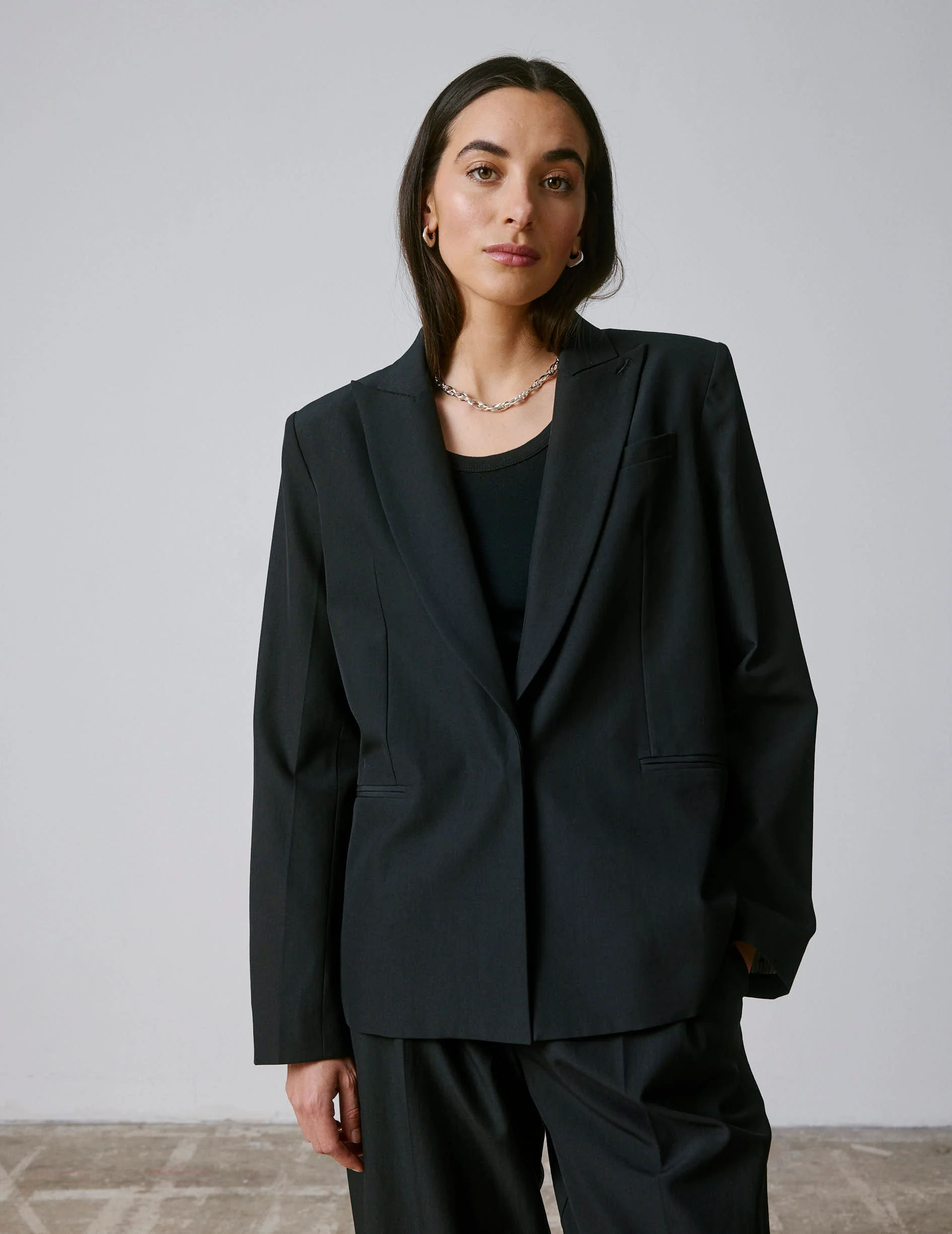 Veste de costume Nora en laine vierge noire